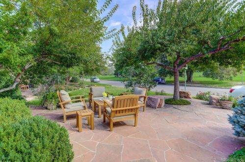 147 Bellaire St, Denver, CO 80220-5632