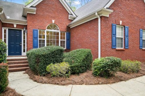1244 Overland Park Dr, Braselton, GA 30517-1405