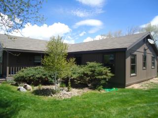 72 Columbine Rd, Gunnison, CO 81230-8717
