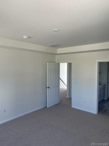 27404 Roxbury Pl, Denver CO  80016 exterior