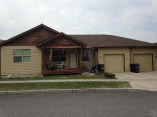 20832 Sierra Dr, Bend OR 97701-7116 exterior