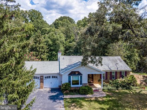 15013 Timberlake Dr, Silver Spring MD 20905-4360 exterior