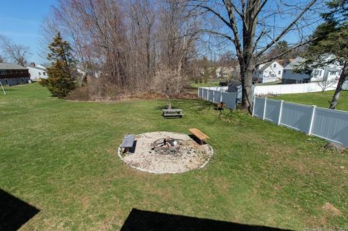 872 Randolph Rd, Middletown CT  06457-5239 exterior
