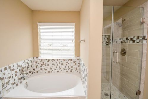 3403 Cypress Lndg Ct, Richmond TX 77471-6070 exterior