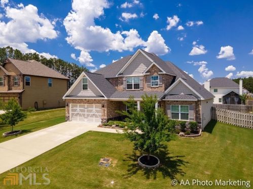 426 Newport Ave, Kathleen, GA 31047-2863