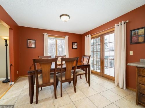 1889 Edgerton St, Saint Paul MN  55117-2447 exterior