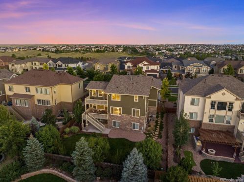 26605 Peakview Dr, Aurora CO 80016-6108 exterior