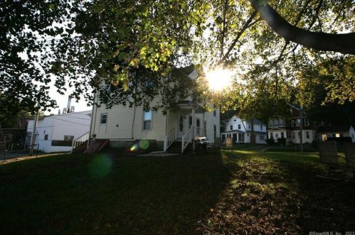 269 New Litchfield St, Torrington CT  06790-6608 exterior