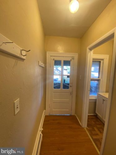 342 Hillcrest Ave, Trenton NJ  08618-2510 exterior