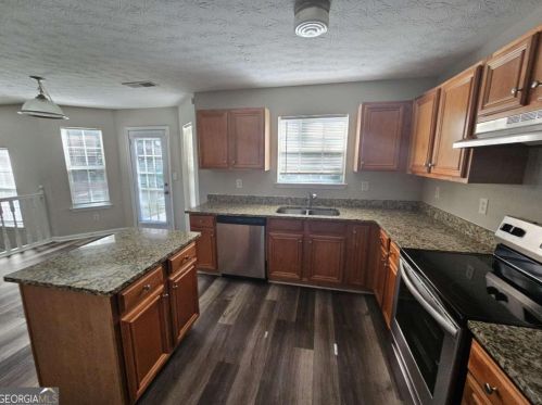 4166 Kensington Cv, Atlanta GA  30349-2590 exterior