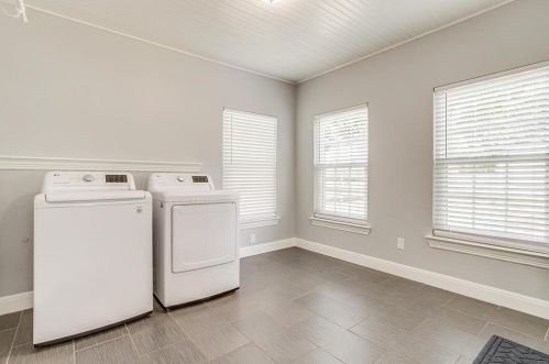 3623 Kell St, Fort Worth TX  76109-2817 exterior