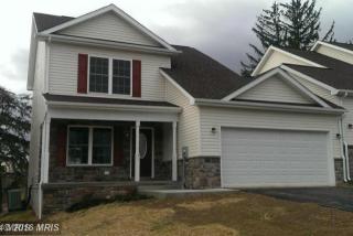 51 Nathaniel Dr, Charles Town WV  25414-1290 exterior