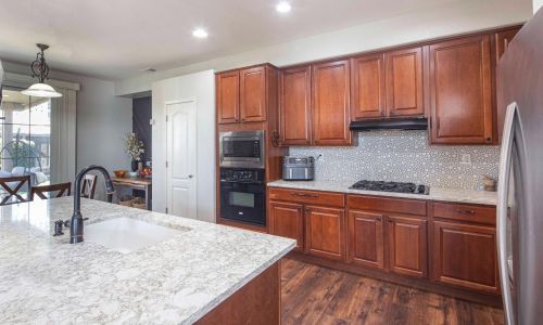 1894 Vintage Cir, Valley Home CA  95361-8678 exterior