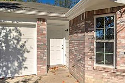 1021 Stella St, Fort Worth TX  76104-1569 exterior