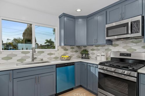 15374 Midcrest Dr, Whittier CA  90604-2336 exterior