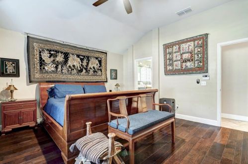 6408 Convict Hill Rd, Austin TX  78749-2348 exterior