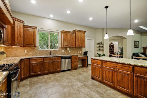 1967 430 North Cir, Saint George UT 84790-9032 exterior