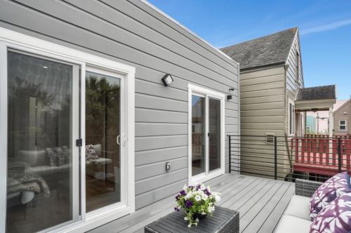 260 Girard St, San Francisco CA 94134-2110 exterior