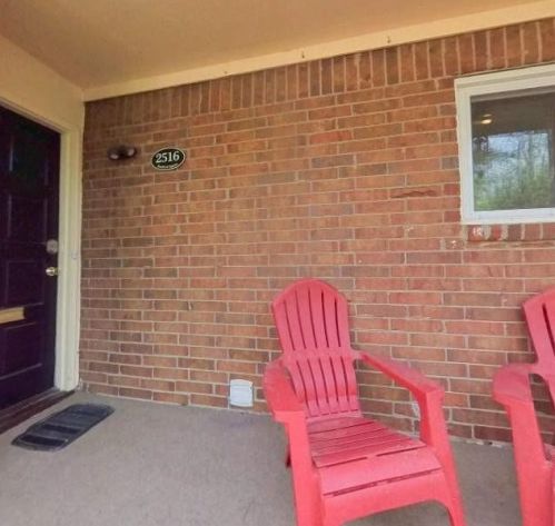 2516 Bradford Sq, Atlanta, GA 30345-1336
