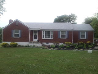 1124 Neelys Bnd Rd, Madison TN  37115-5612 exterior