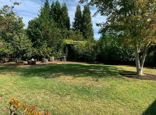 381 San Luis Ave, Los Altos, CA 94024-4024