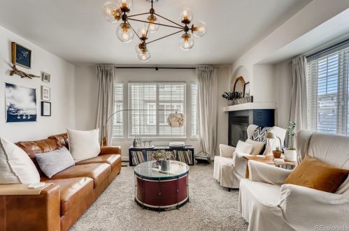 773 Locust St, Denver CO 80207-3942 exterior