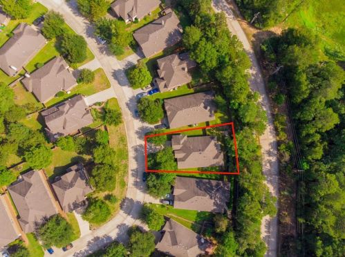 1920 Honey Laurel Dr, Conroe TX  77304-2156 exterior