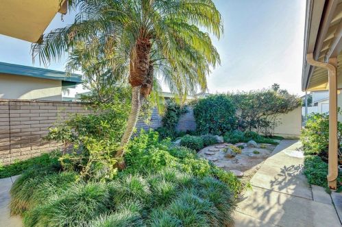 7 Butler St, Irvine CA  92612-2724 exterior