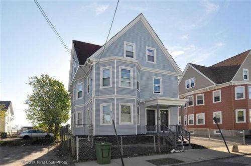 10 Noyes Ave, Providence, RI 02907-3026