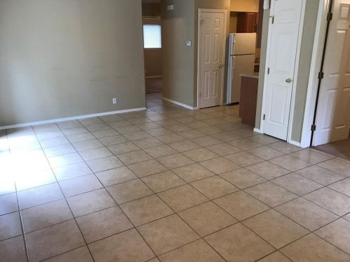 417 Live Oak St, Uhland TX  78640-9310 exterior