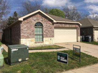 131 Cliff Heights Cir, Dallas TX  75241-5332 exterior