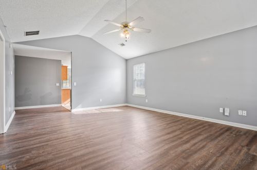 151 Regal Rd, Jackson, GA 30233-7001