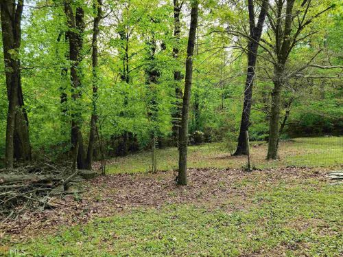 405 Brittany Hbr, Lavonia, GA 30553-2215