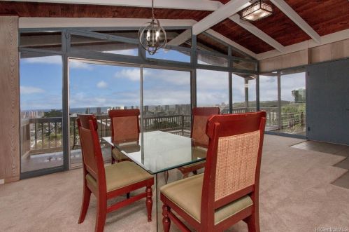 2370 Aina Lani Pl, Honolulu HI  96822-2024 exterior