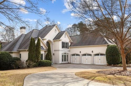 2319 Edgemere Lake Cir, Marietta, GA 30062-8406
