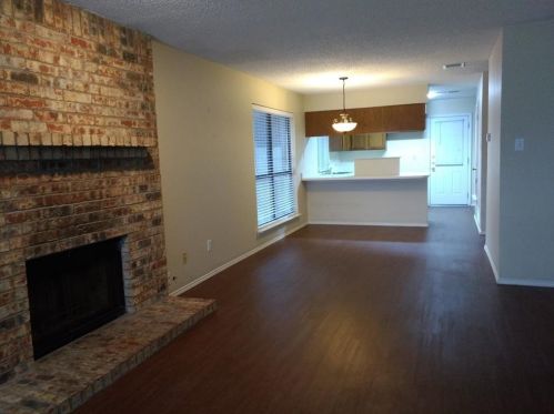 5741 Cancun Dr, Fort Worth TX  76180-6100 exterior