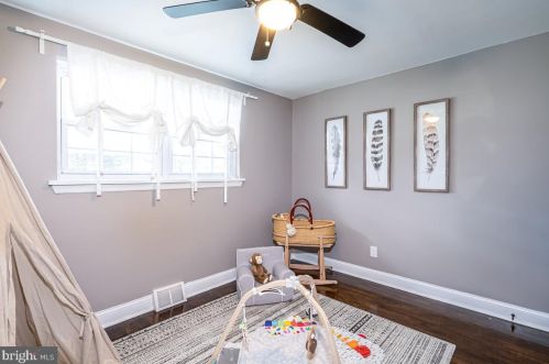 230 Bradley Ave, Haddonfield NJ 08033-2903 exterior