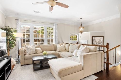 2273 Limehurst Dr, Atlanta GA  30319-5725 exterior