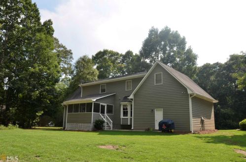 60 Brooks Dr, Stockbridge GA  30281-1855 exterior