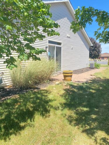 1414 Sherborn Ct, Minooka, IL 60447-4568