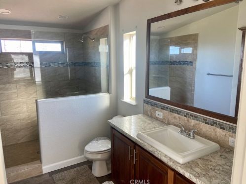 5930 Pentz Rd, Paradise CA 95969-3632 exterior