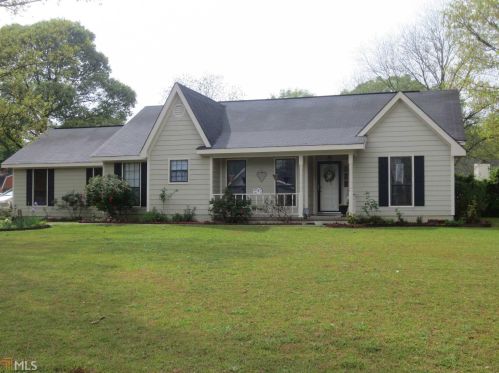108 Squires Ct, Warner Robins, GA 31093-8935
