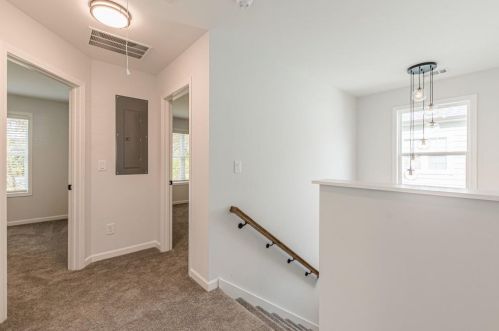 1403 Jonesboro Rd, Atlanta GA  30315-4018 exterior