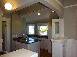 158 Randall St, San Francisco CA  94131-2765 exterior