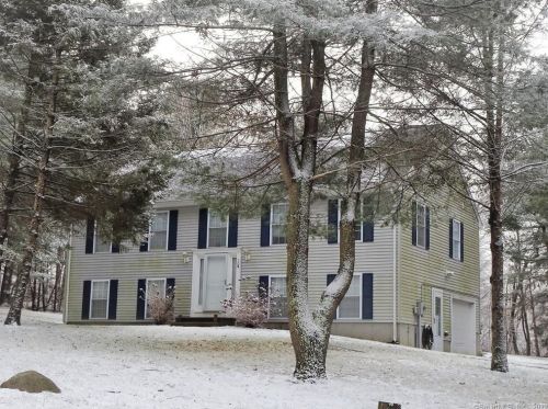 18 Thamesview Pentway, Gales Ferry, CT 06335-1225