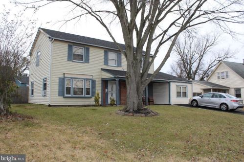 59 Berkshire Ln, Willingboro, NJ 08046-1635