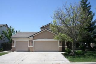 7610 Edinburgh St, Sharon, CA 93610-8460