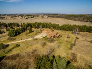 9825 Ottumwa Ave, Stillwater, MN 55082-9261