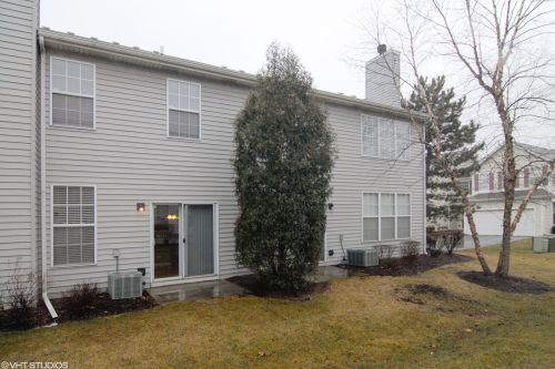936 Moultrie Ct, Naperville IL  60563-4224 exterior