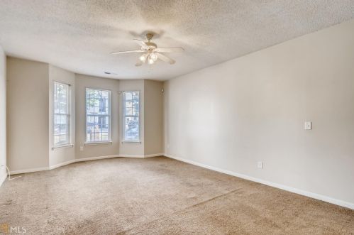 2258 Nicole Dr, Hampton, GA 30228-6275